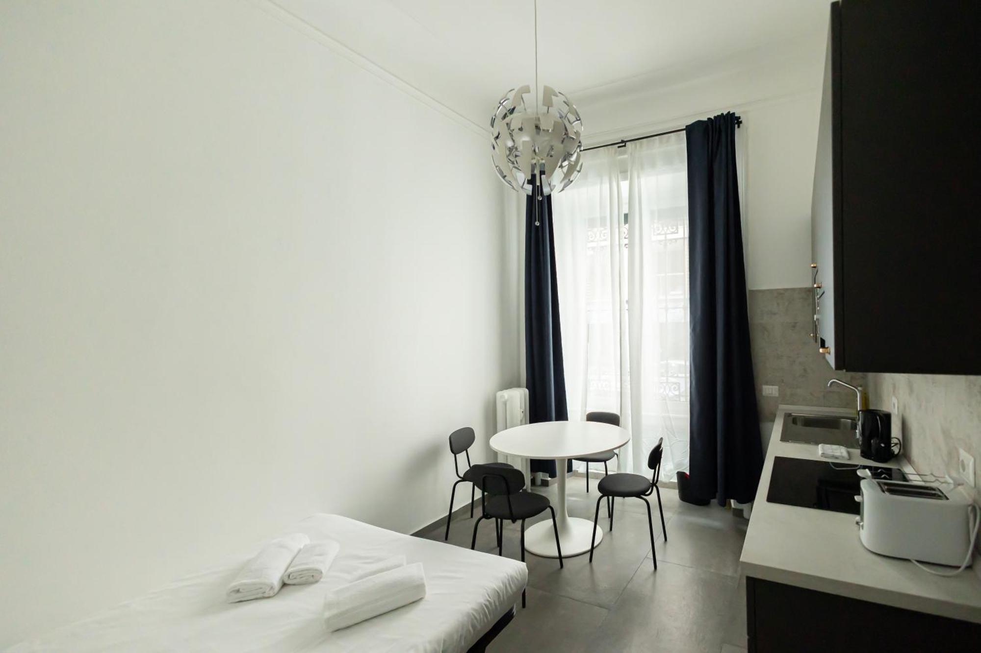 Apartamento Nuovissimo Bilocale In Zona Risorgimento Milão